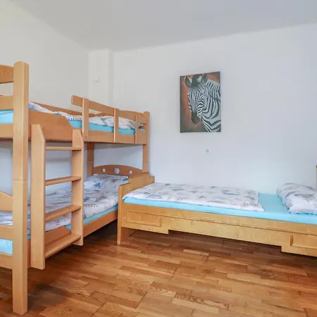 Apartment In Irschen